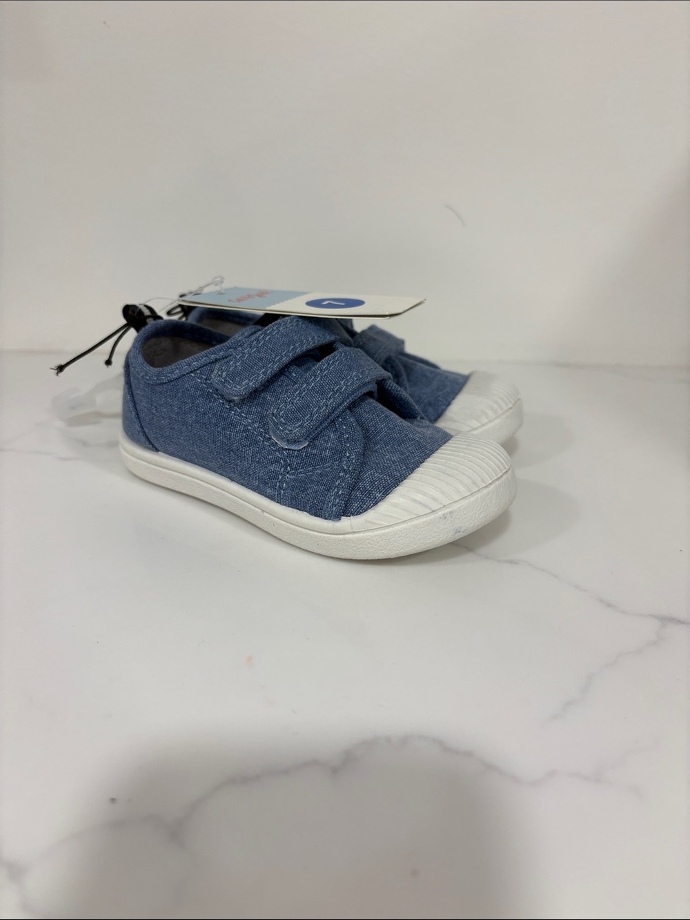 Cat& Jack Parker Sneakers